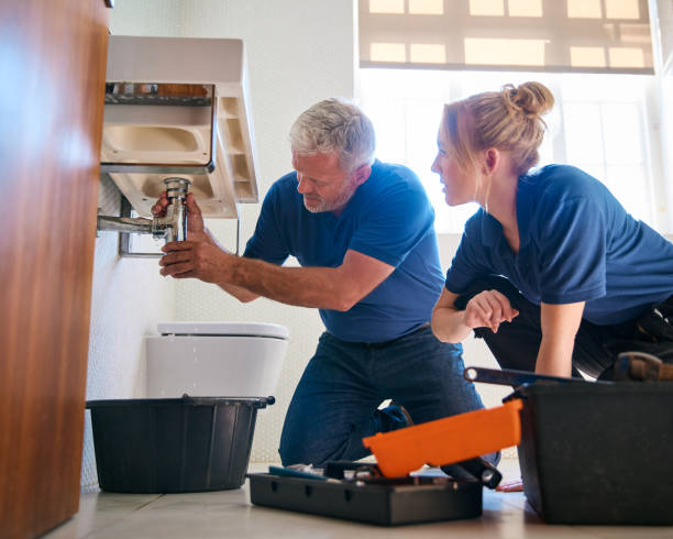 Best Shower Repair Services  in Geneva, OH